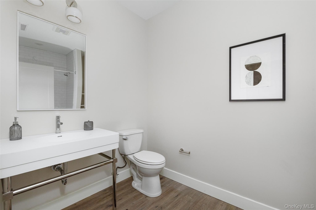 6 Hudson West Drive - Photo 9