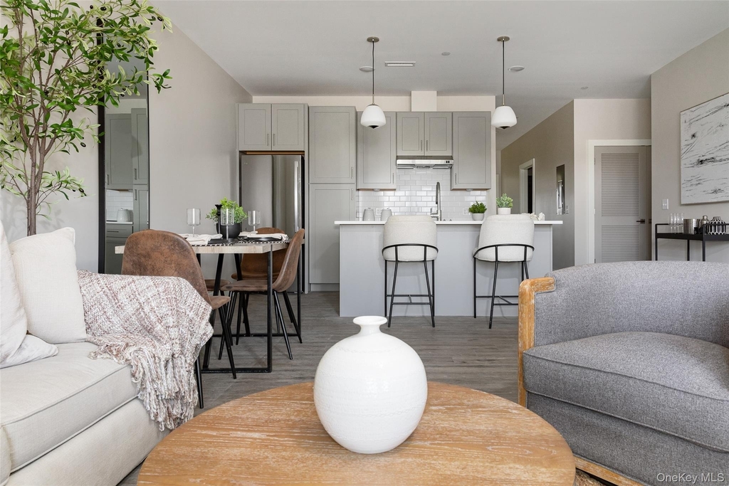 6 Hudson West Drive - Photo 13