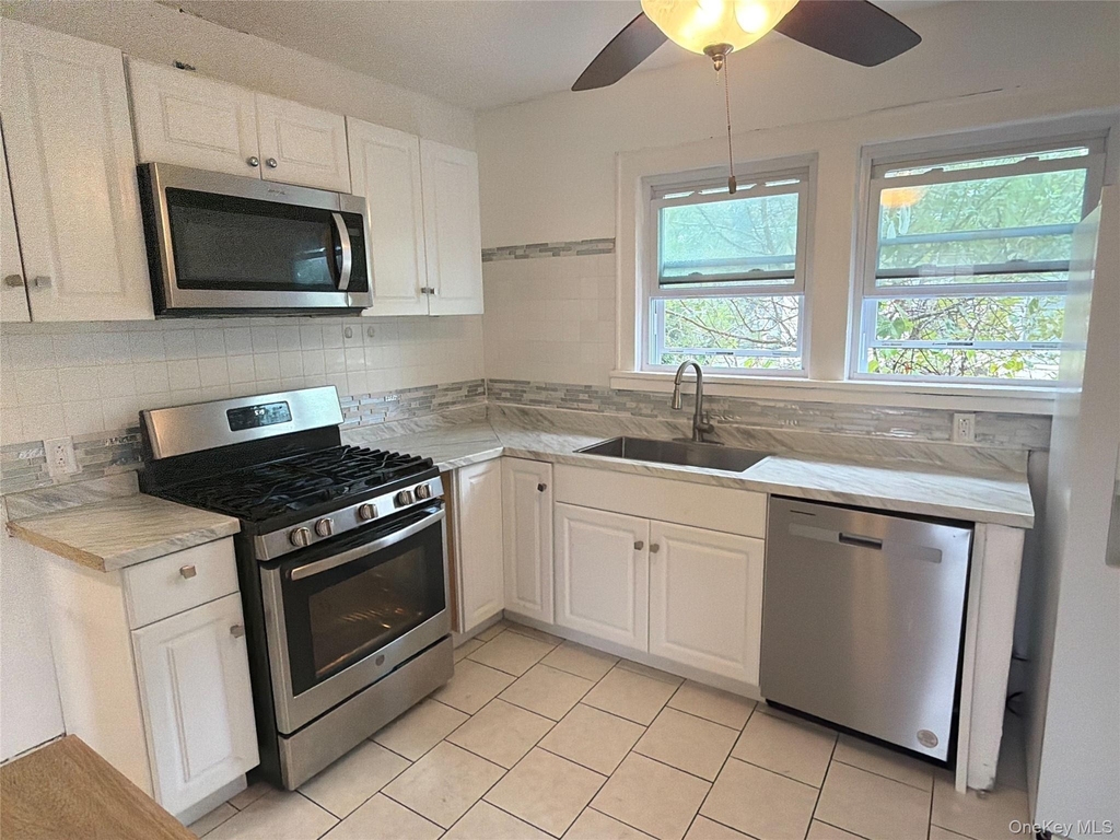 15 Stevens Street - Photo 4