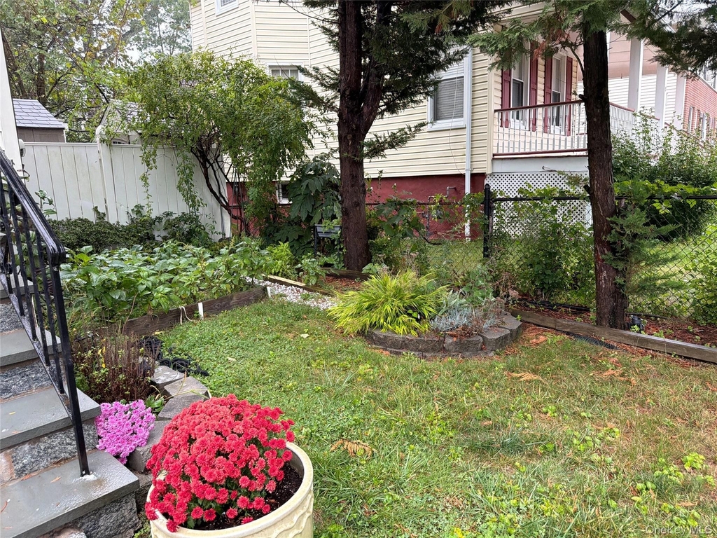 15 Stevens Street - Photo 1