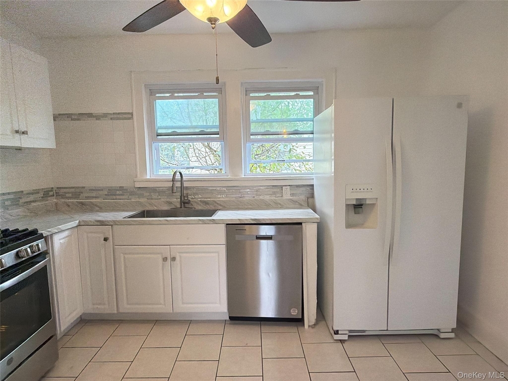 15 Stevens Street - Photo 3