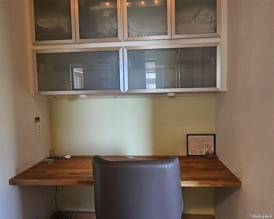 82-16 34th Avenue - Photo 6