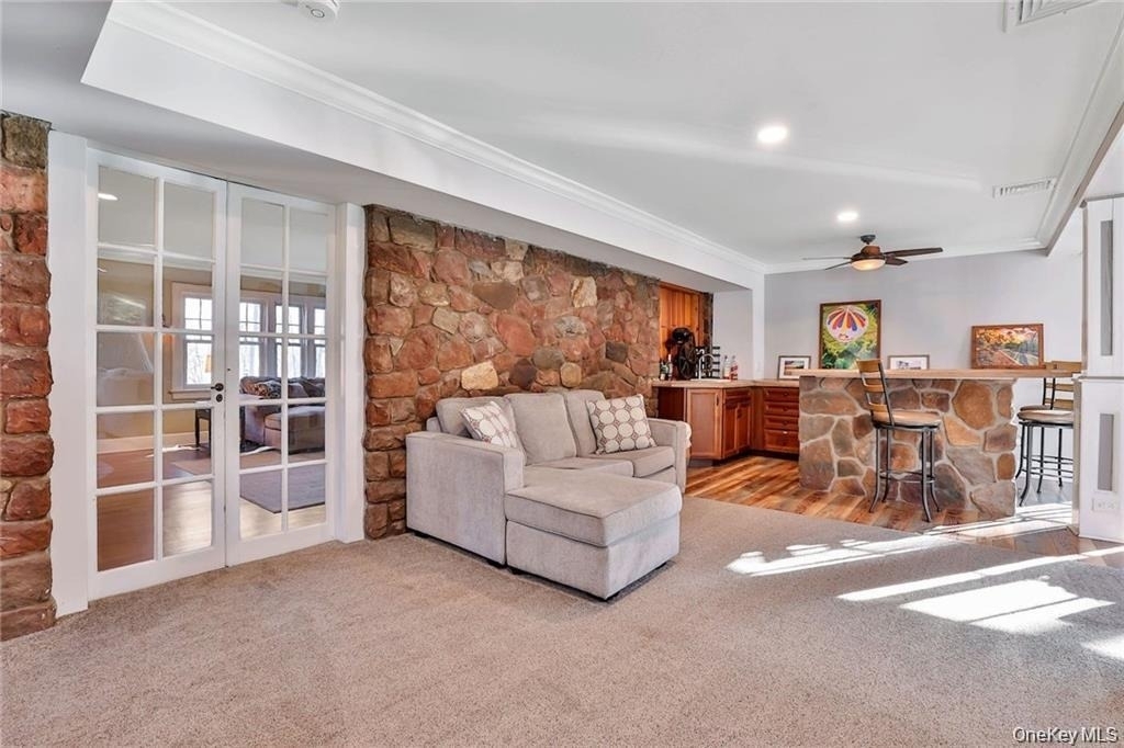 245 E Townline Road - Photo 11