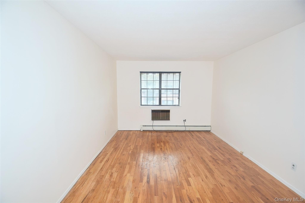 220-47 67 Ave - Photo 16