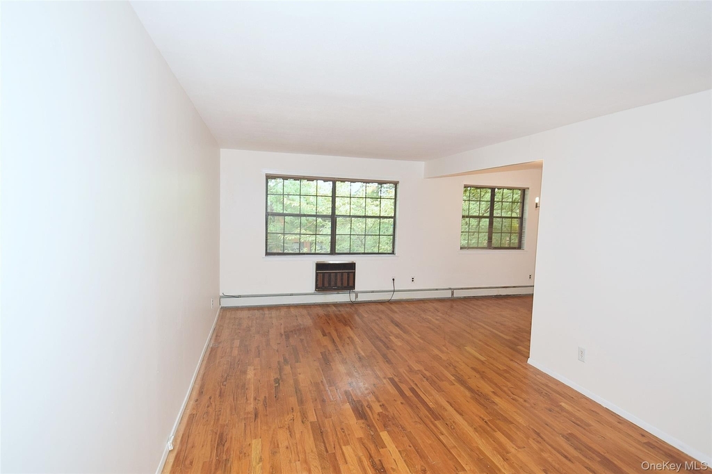 220-47 67 Ave - Photo 2