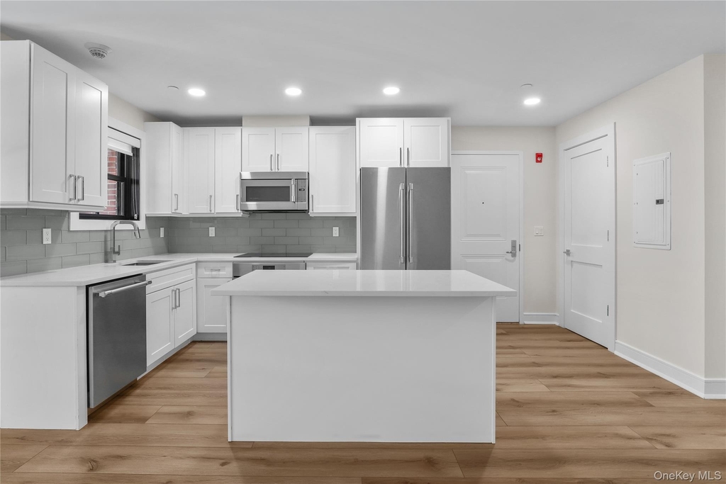 11 Purdy Street - Photo 5