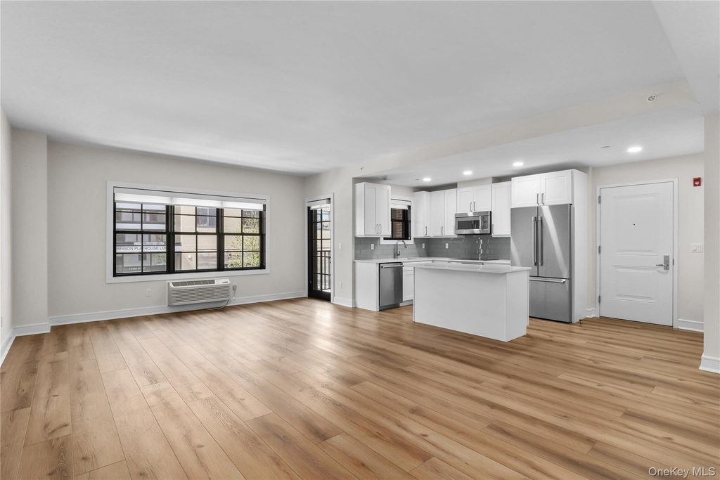 11 Purdy Street - Photo 1