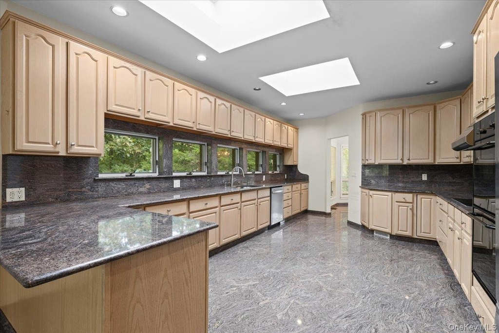 21 Tall Pines Lane - Photo 9