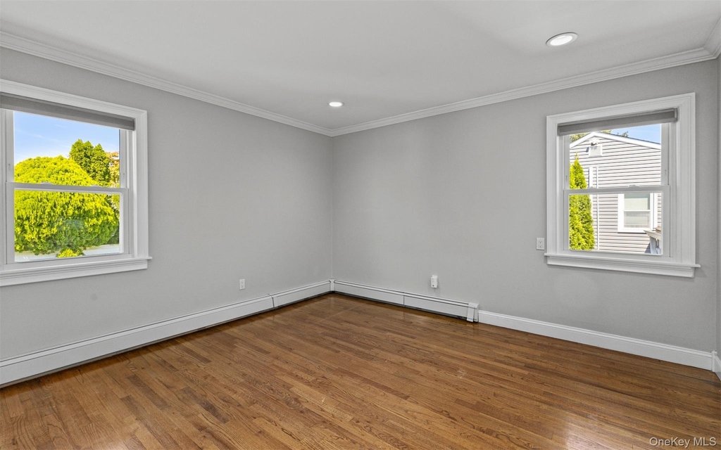 392 Philadelphia Avenue - Photo 16