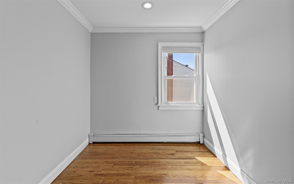 392 Philadelphia Avenue - Photo 12