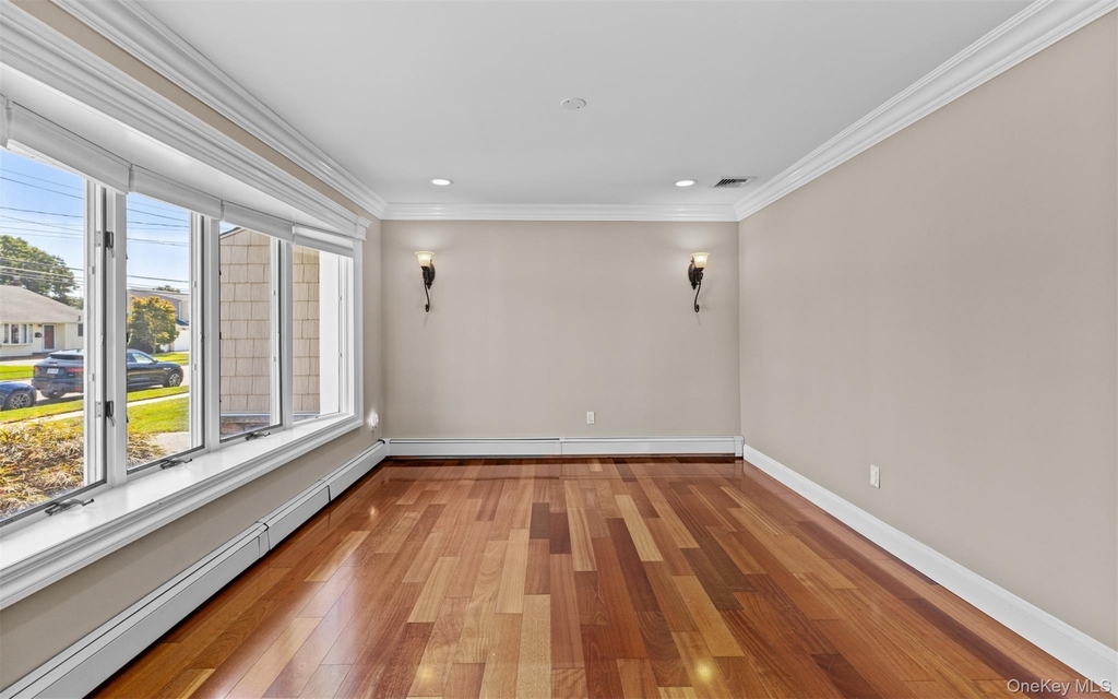 392 Philadelphia Avenue - Photo 8