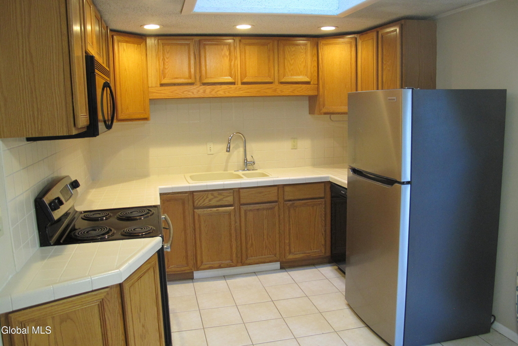 9 Prospect Drive - Photo 4