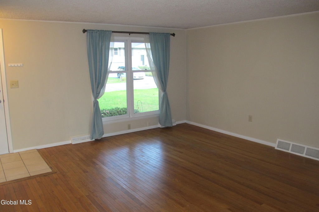 9 Prospect Drive - Photo 2