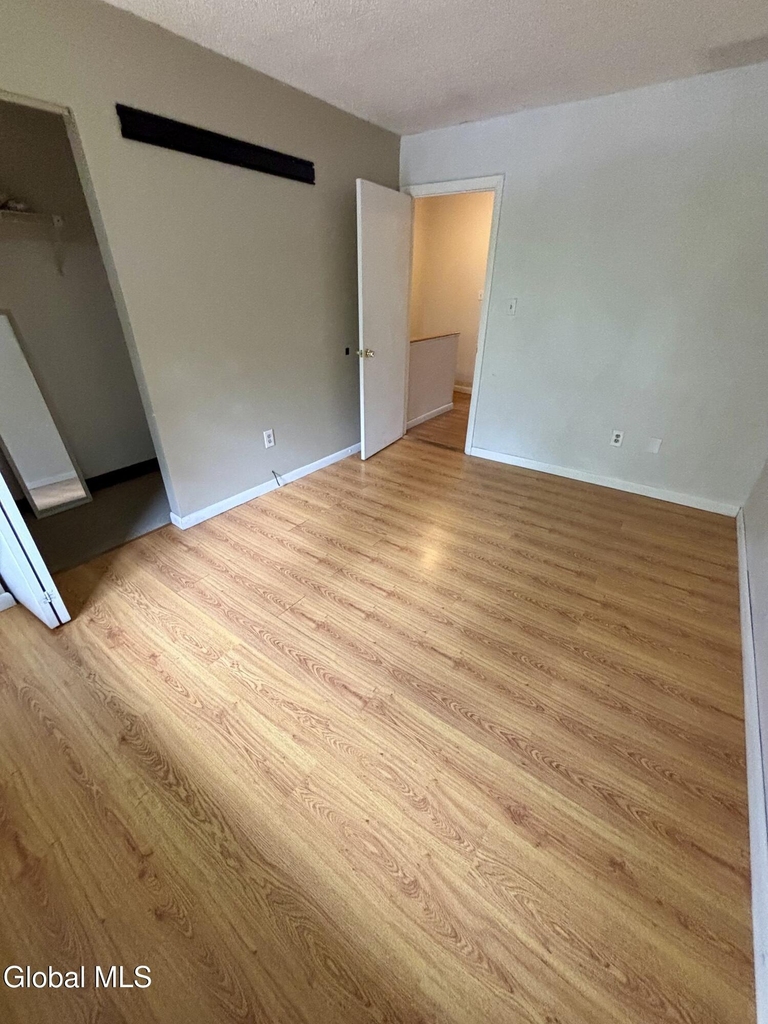24 Maxwell Drive - Photo 13