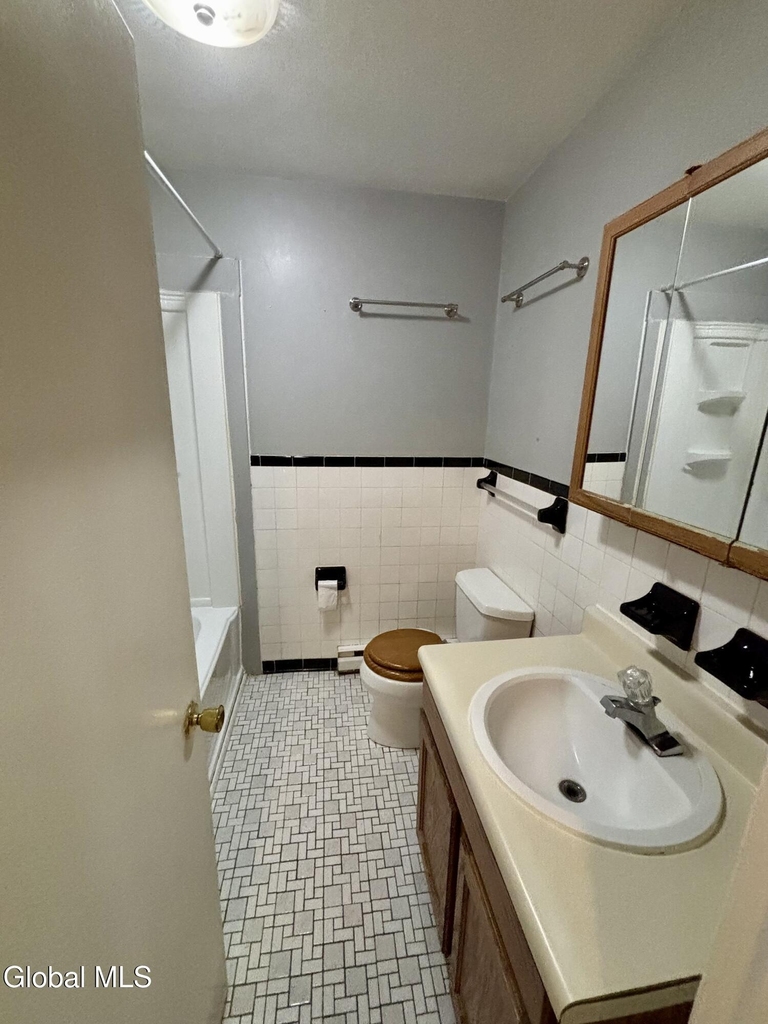 24 Maxwell Drive - Photo 14