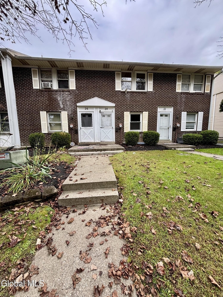 24 Maxwell Drive - Photo 0