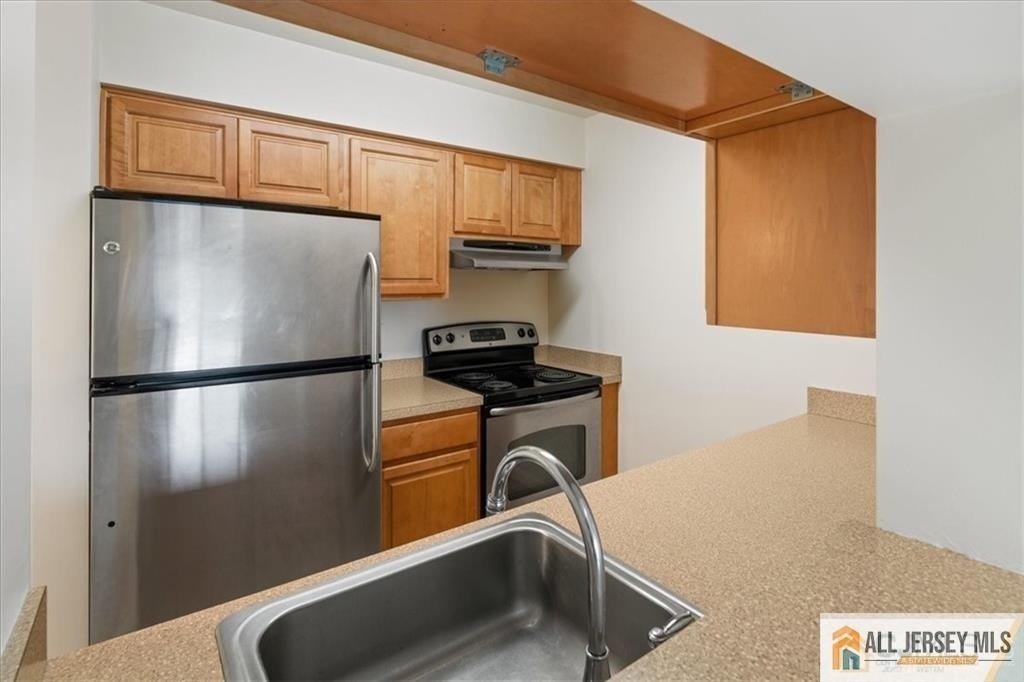 1604 Ravens Crest Drive - Photo 4