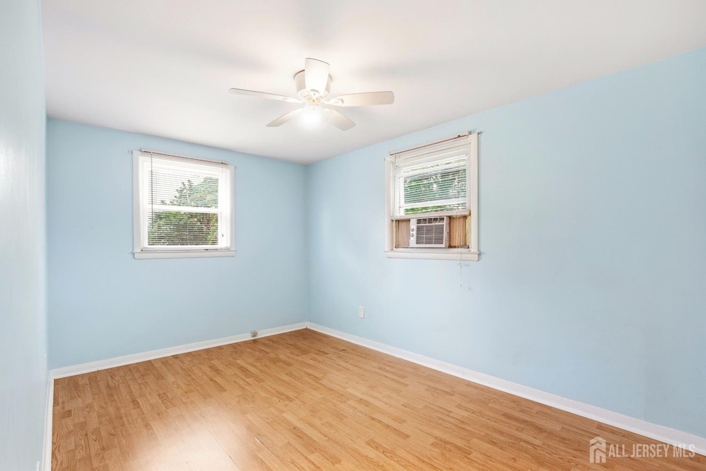 65 Campbell Avenue - Photo 16