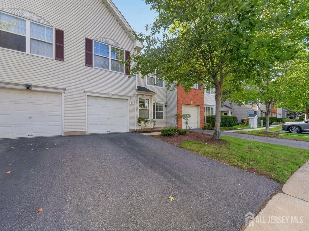 58 Windsong Circle - Photo 1