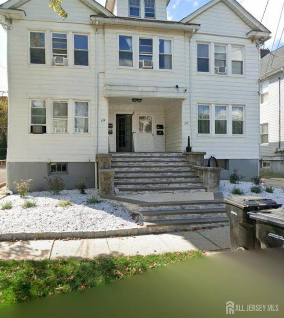 326-328 Cedar Avenue - Photo 0