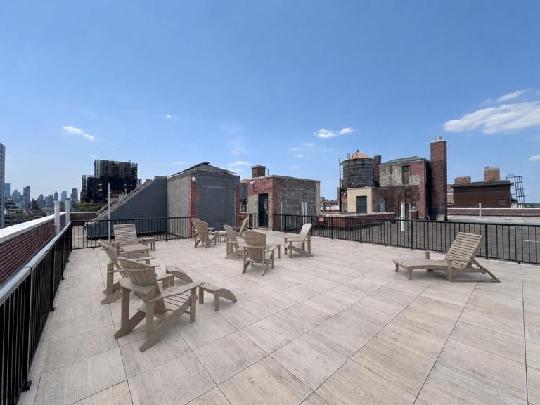 200 W 90th Street - Photo 12