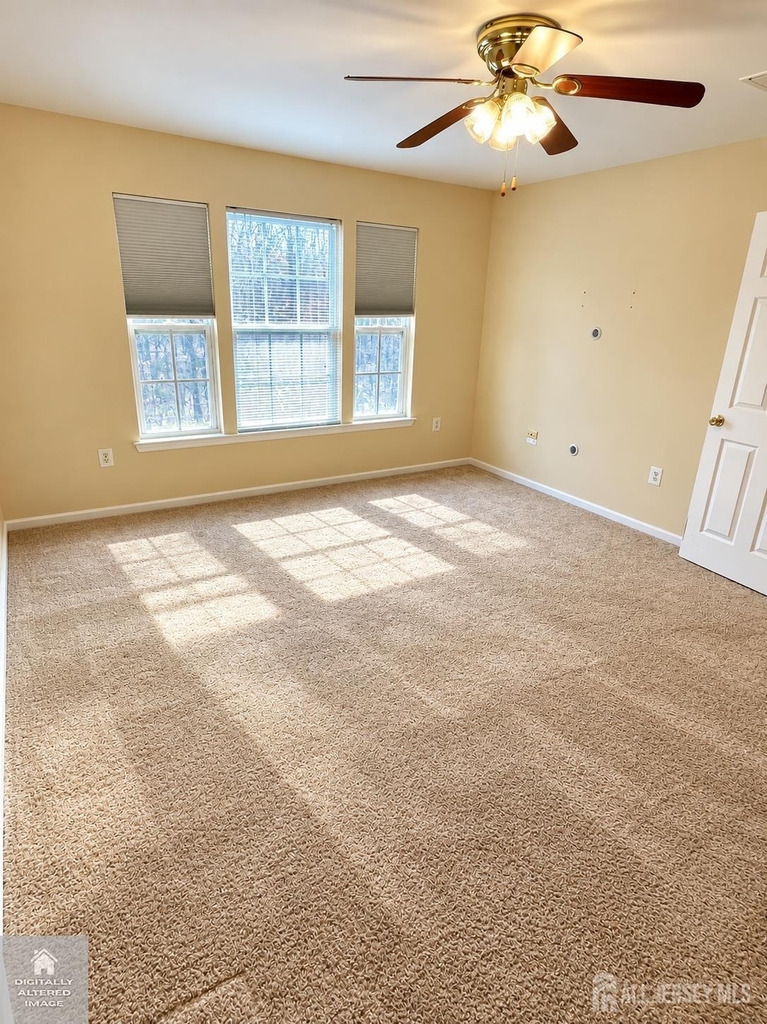 133 Murray Drive - Photo 14