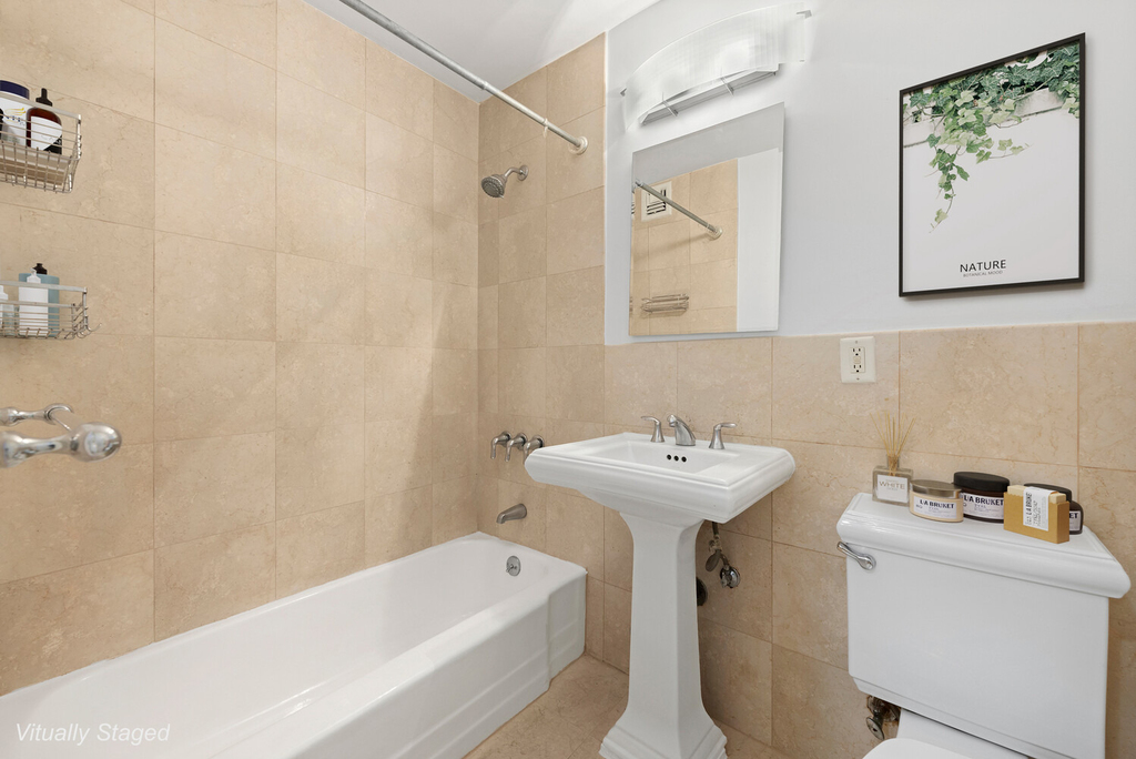 401 W 56th Street - Photo 4