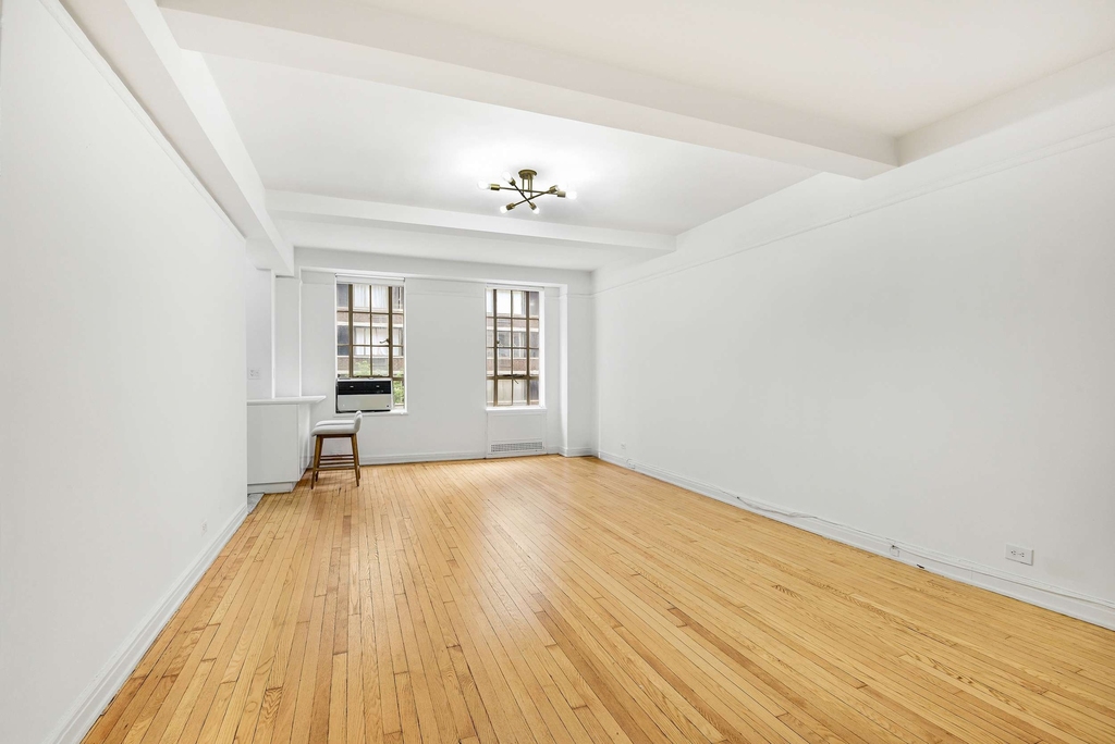 333 W 56th Street - Photo 1