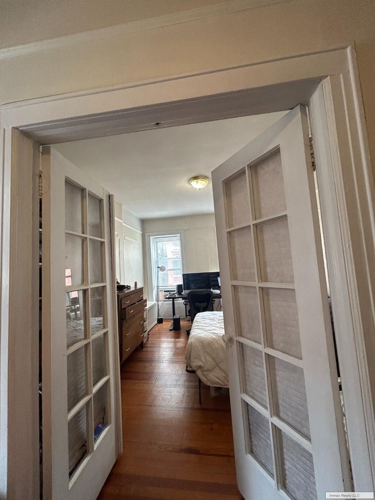 330 E 76th Street - Photo 14