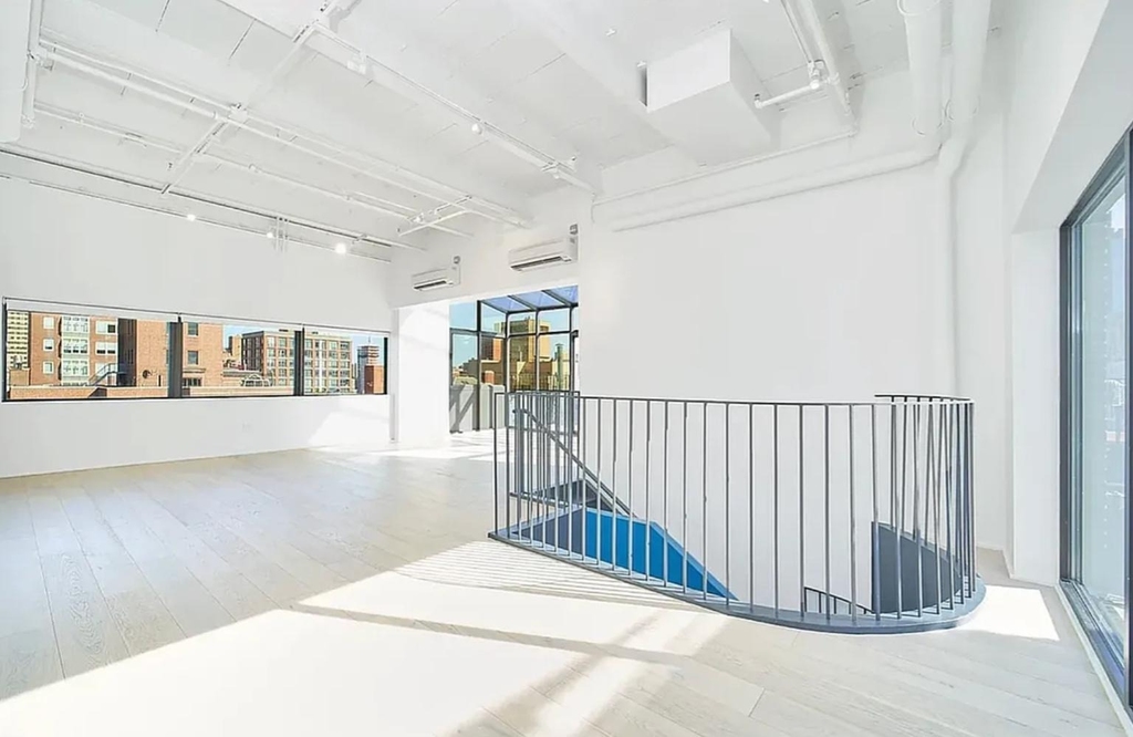 237 Madison Avenue - Photo 9