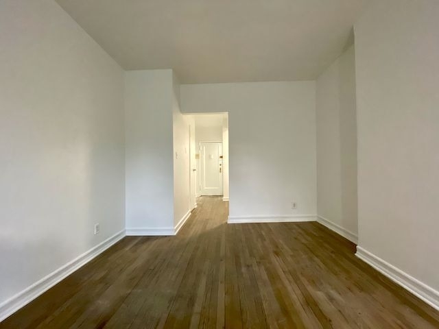 343 W 21st Street - Photo 3