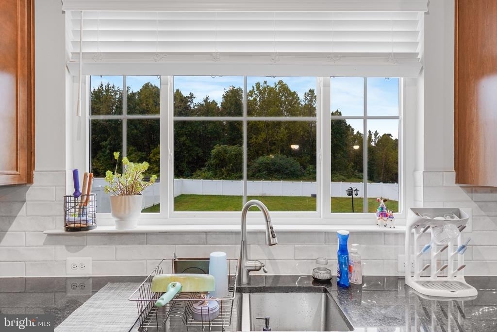 10008 S Streamview Court - Photo 11