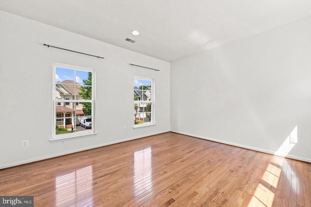 42717 Explorer Drive - Photo 25