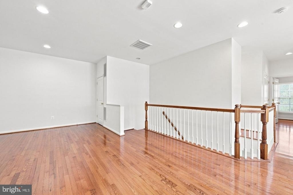 42717 Explorer Drive - Photo 22