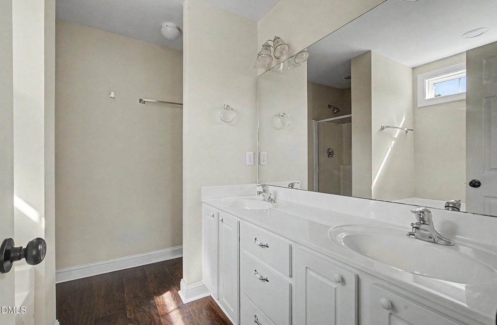433 Holly Thorn Trace - Photo 19