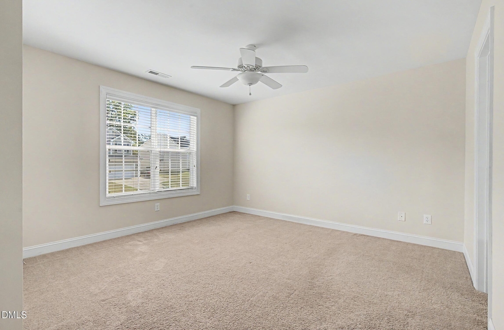 433 Holly Thorn Trace - Photo 17