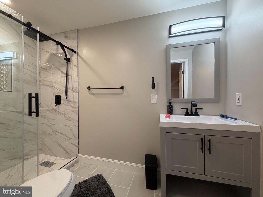 8312 Ivy Green Road - Photo 32