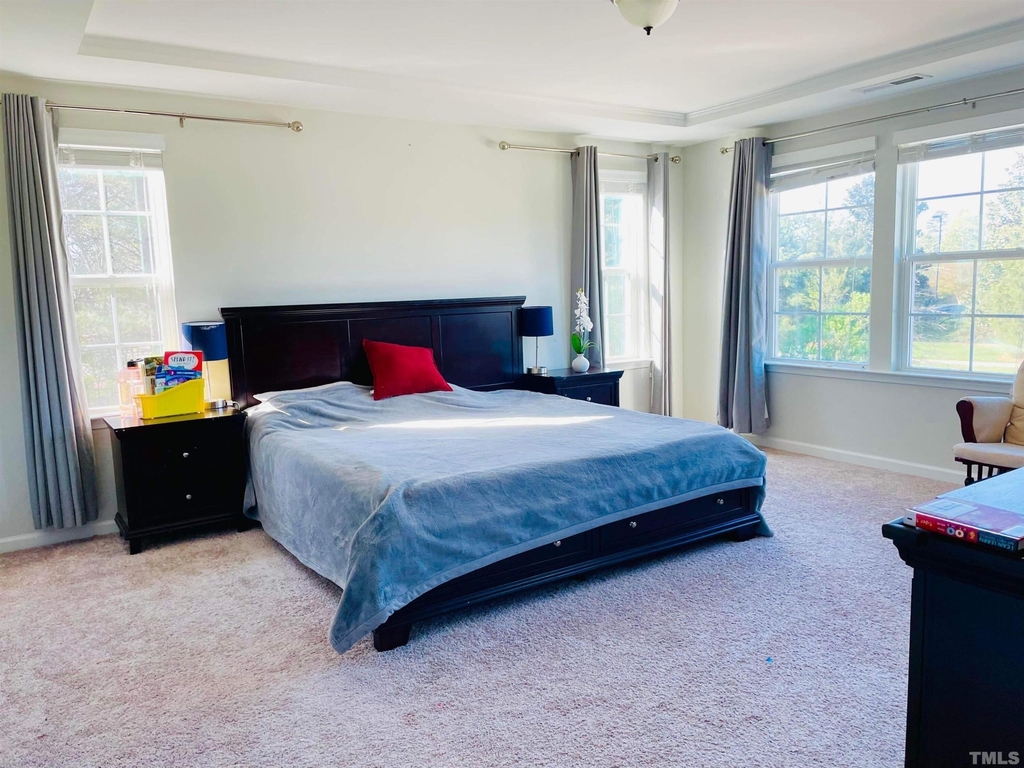1044 Midvale Avenue - Photo 12