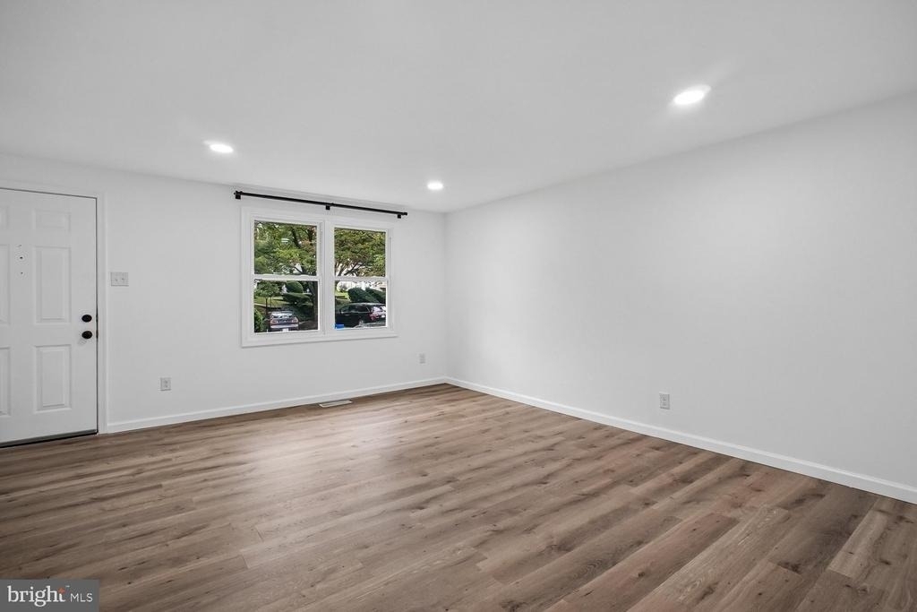 6606 Birchleigh Way - Photo 12