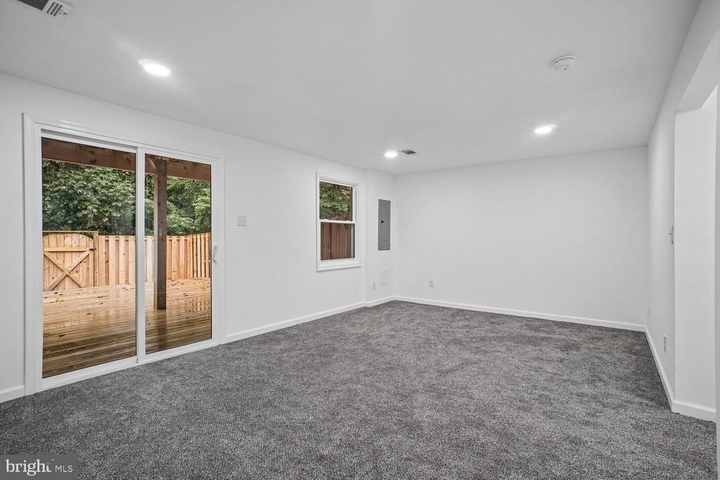 6606 Birchleigh Way - Photo 30
