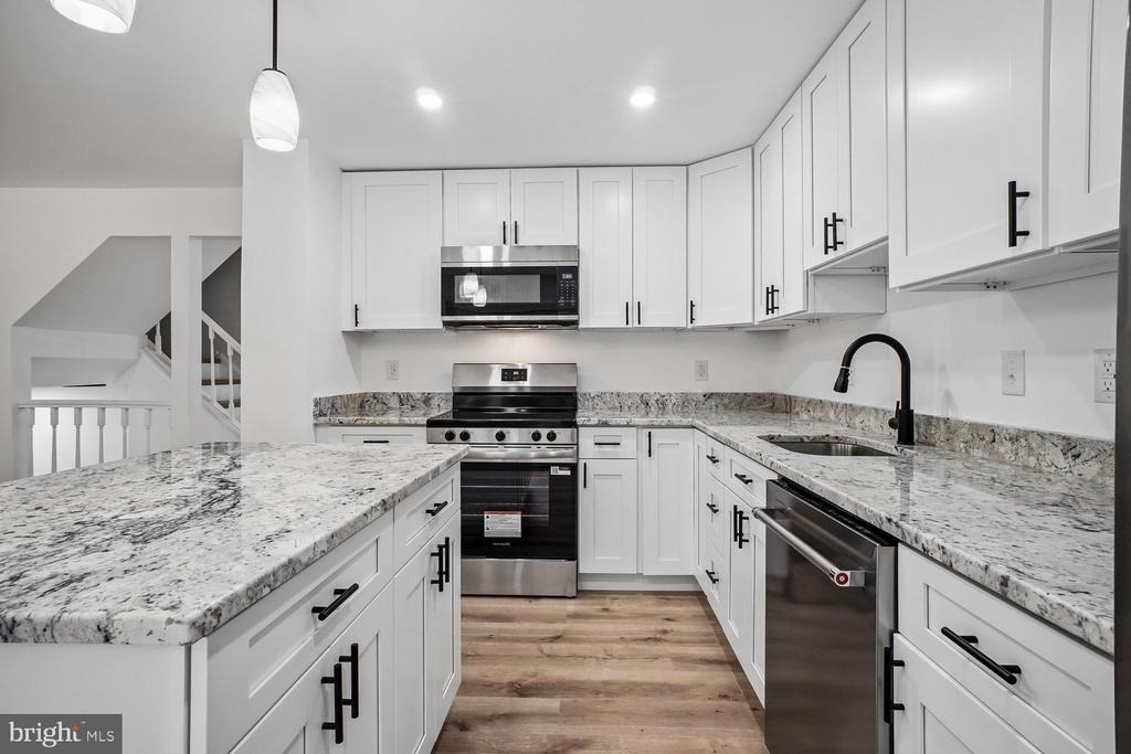 6606 Birchleigh Way - Photo 19
