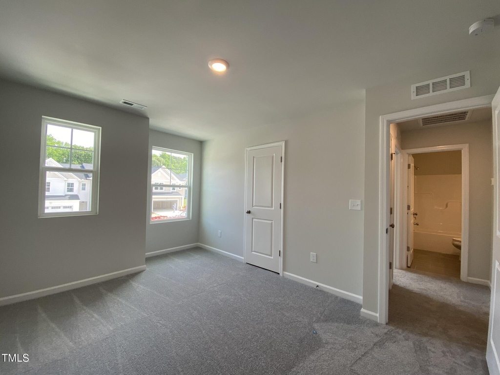 193 Tumbling Rock Way - Photo 21
