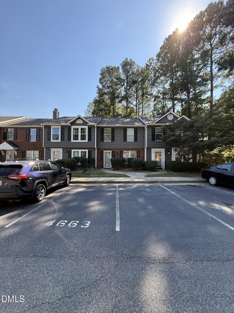 4663 Pine Trace Drive - Photo 0