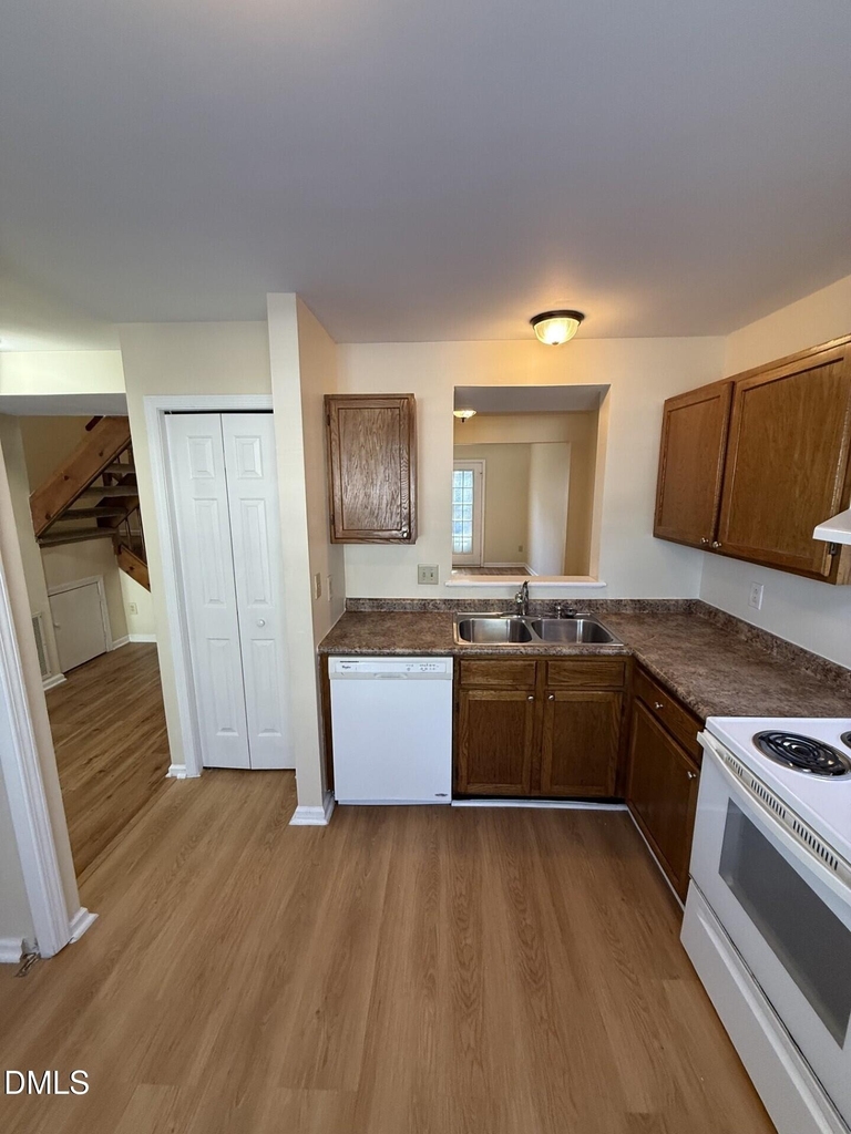 4663 Pine Trace Drive - Photo 8