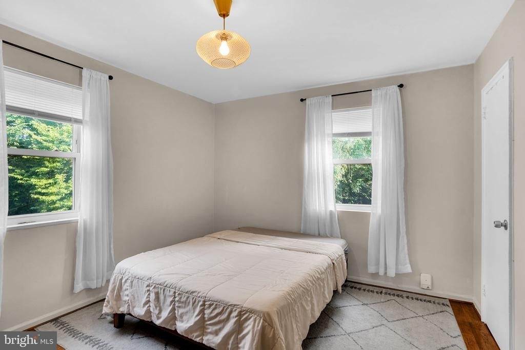 3045 Patrick Henry Drive - Photo 14