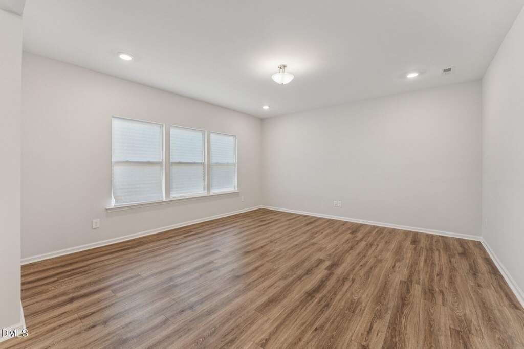 52 Tanglewood Place - Photo 9