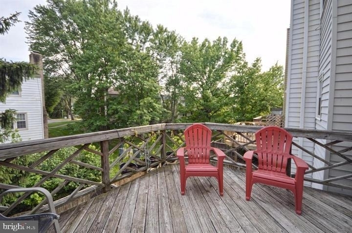 9847 Oakdale Woods Court - Photo 18