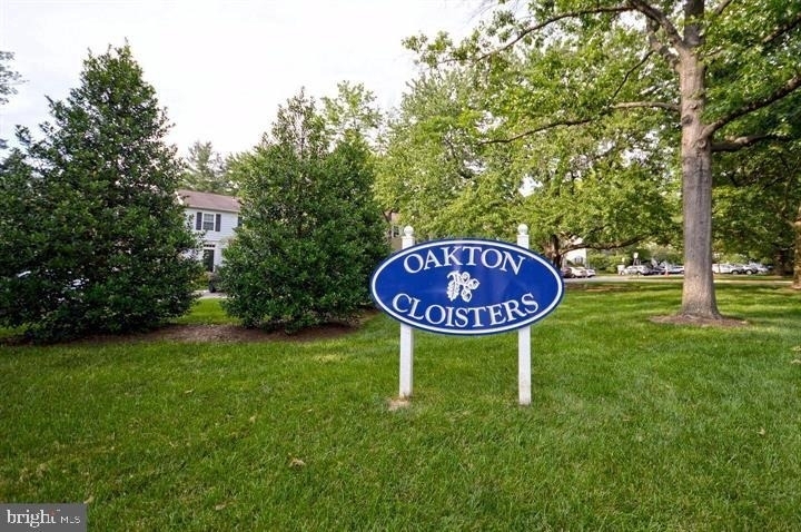 9847 Oakdale Woods Court - Photo 21