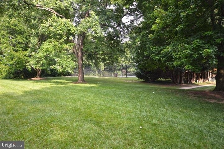 9847 Oakdale Woods Court - Photo 20
