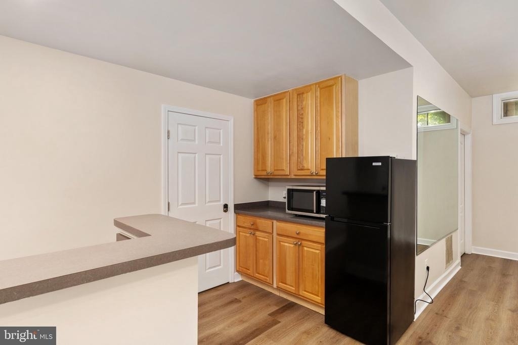 7216 White House Drive - Photo 7
